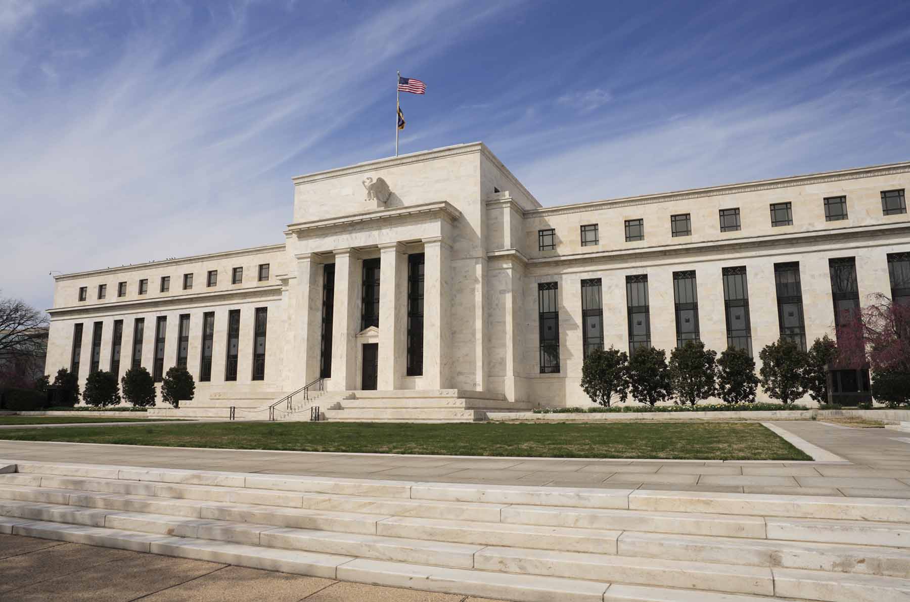 what-do-federal-reserve-interest-rate-increases-do-american-heritage